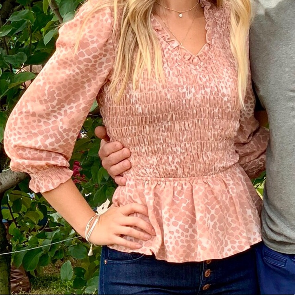 Beautiful tan leopard blouse